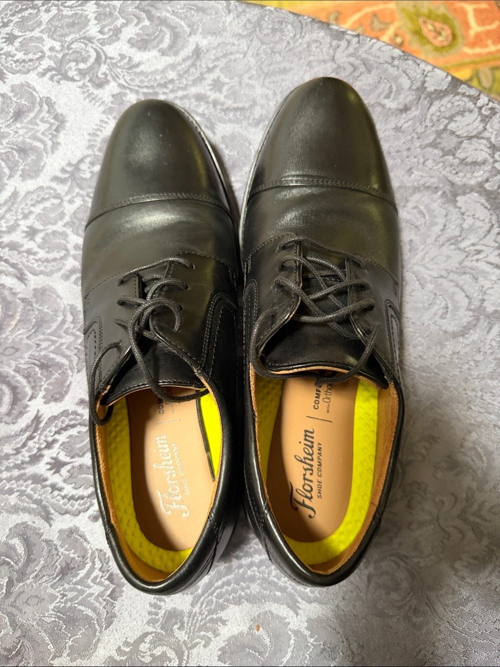 Florsheim Black Leather Cap-Toe Lace-Up Dress Oxfords with Yellow Liners